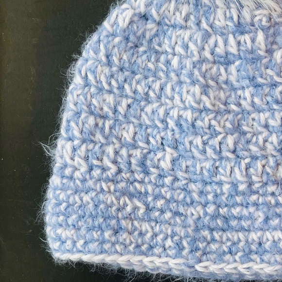 Hand-Crocheted Winter Beanie Hat with White Faux Fur Pom - Picture 7 of 10